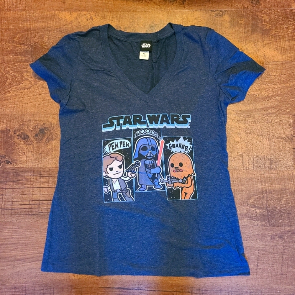 Juniors XL Star Wars V-Neck Top